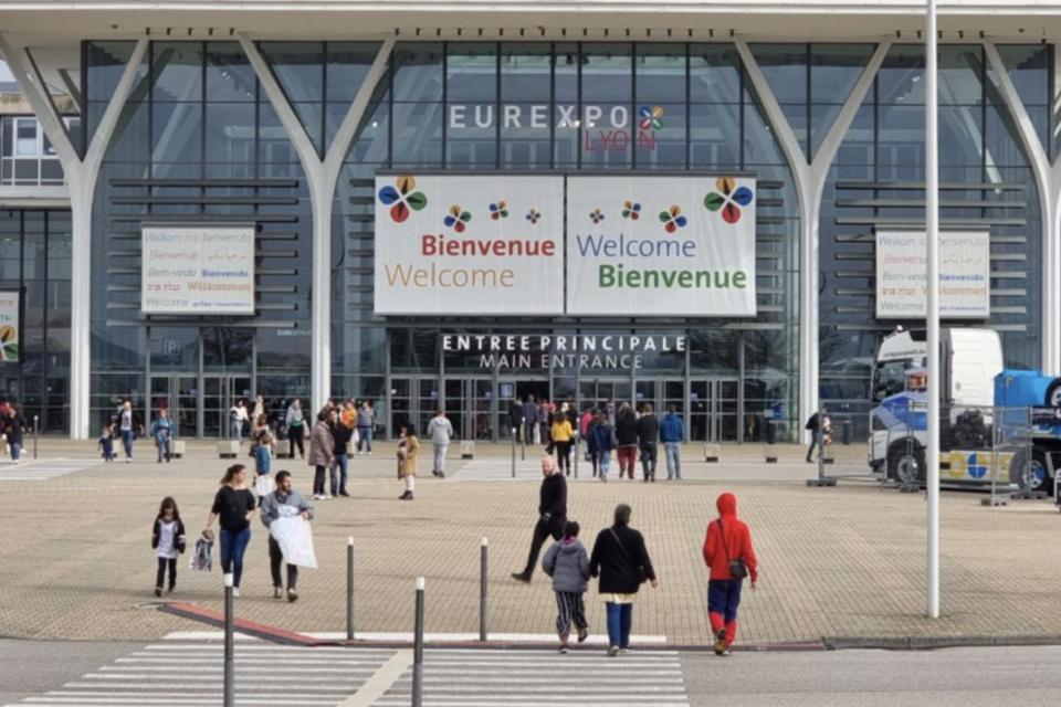 Studio Arena - Groupama Stadium Lyon Meyzieu Eksteriør billede